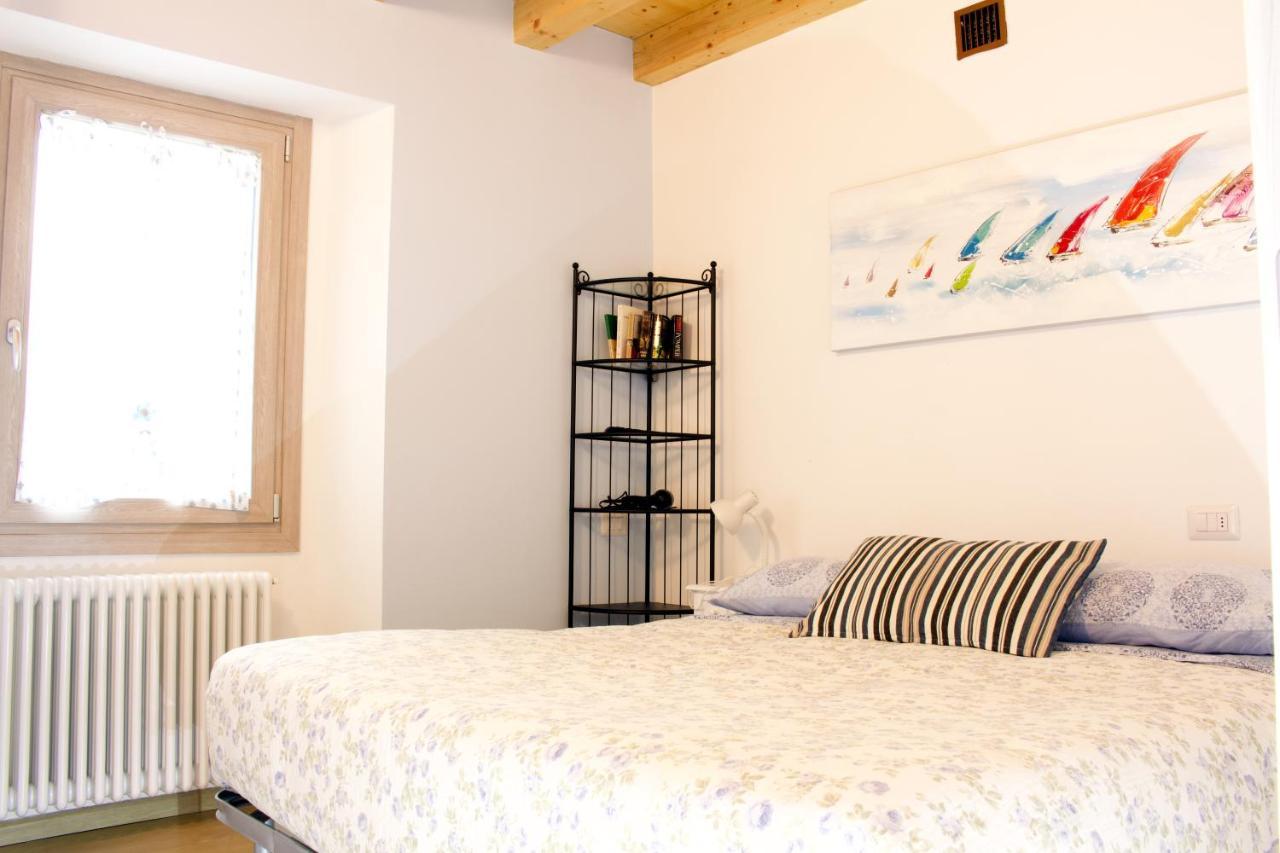 Bed and Breakfast LA MAGNOLIA Guests House à Dervio Extérieur photo