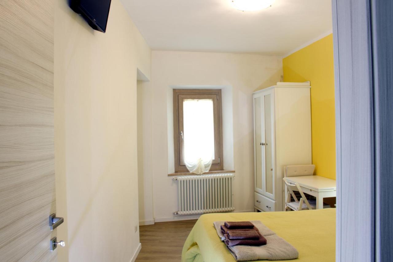 Bed and Breakfast LA MAGNOLIA Guests House à Dervio Extérieur photo